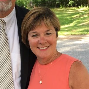 Meet your Posher, Elena